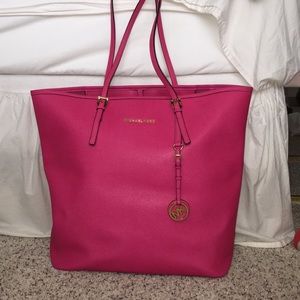 Michael Kors Pink Leather Handbag (Large)